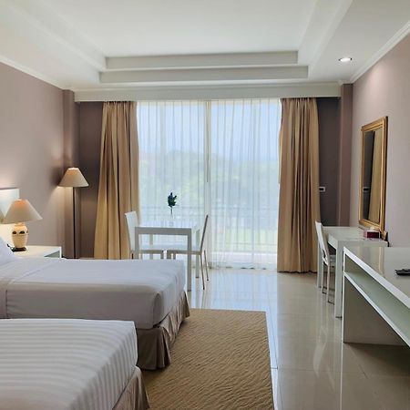 La Vie En Rose - Sha Plus Chiang Rai Exterior photo