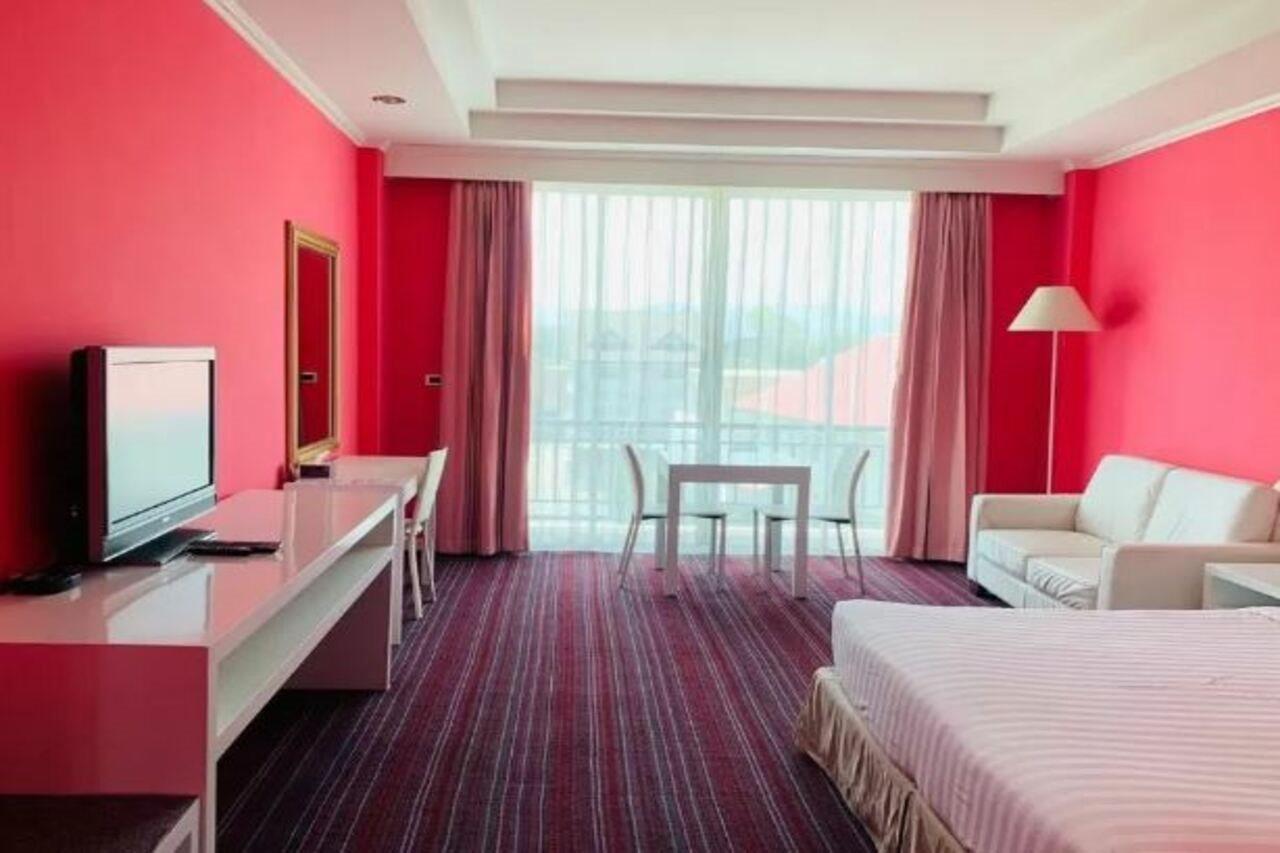 La Vie En Rose - Sha Plus Chiang Rai Exterior photo